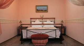 Гостиница Атлантида Кисловодск 2-комнатные апартаменты стандарт (с завтраком)-1