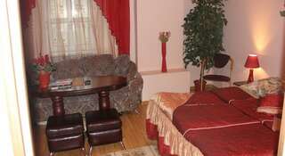 Гостиница Атлантида Кисловодск Номер люкс семейный (с завтраком)-3